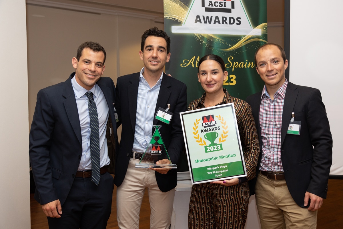 ACSI AWARDS-180